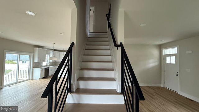 730 E 2ND ST, Florence, NJ 08518