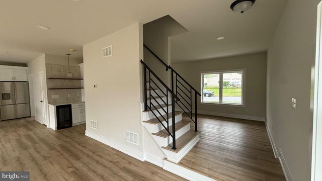 730 E 2ND ST, Florence, NJ 08518