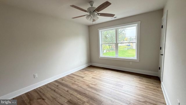 730 E 2ND ST, Florence, NJ 08518