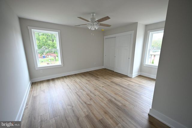730 E 2ND ST, Florence, NJ 08518