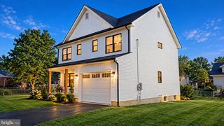 730 E 2ND ST, Florence, NJ 08518