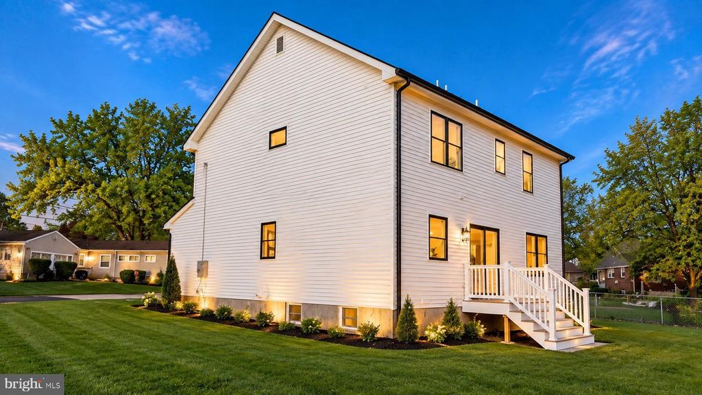 730 E 2ND ST, FLORENCE, NJ 08518 — photo 3