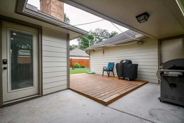 2107 Richmond Drive, Richmond, TX 77406