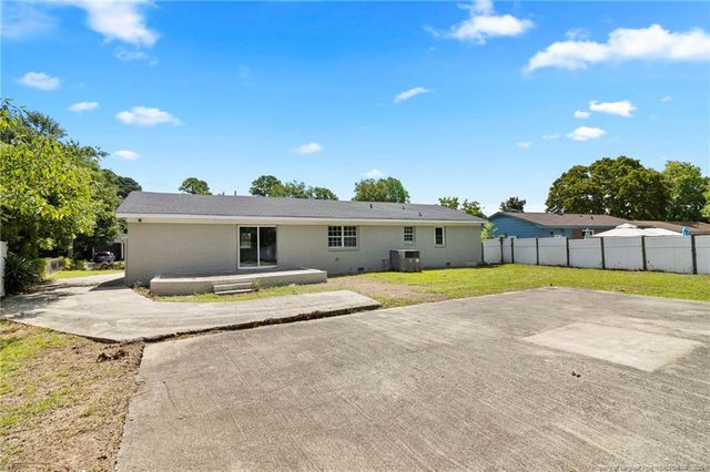 6123 Malvern Circle, Fayetteville, NC 28314