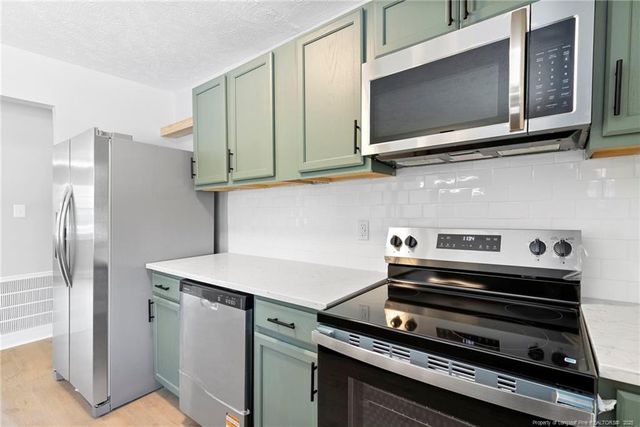 6123 Malvern Circle, Fayetteville, NC 28314