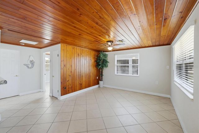 155 MAGNOLIA AVENUE, Englewood, FL 34223