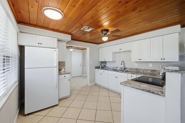 155 MAGNOLIA AVENUE, Englewood, FL 34223