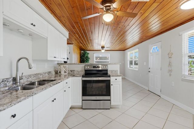155 MAGNOLIA AVENUE, Englewood, FL 34223