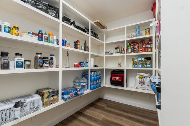 3310 Oak Creek Ct, Auburn, CA 95603