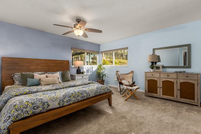 3310 Oak Creek Ct, Auburn, CA 95603