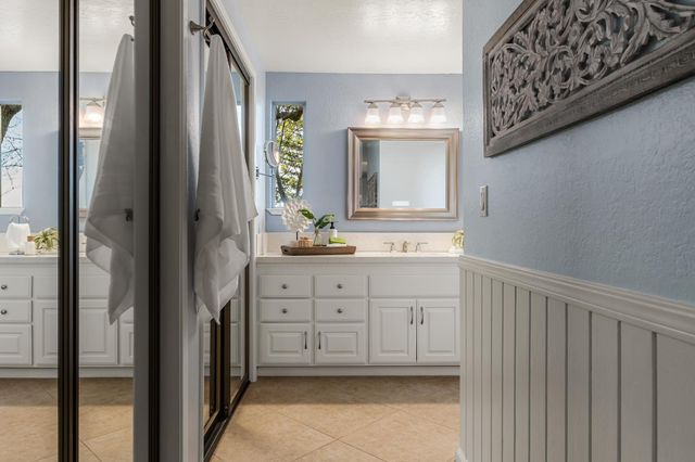 3310 Oak Creek Ct, Auburn, CA 95603