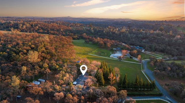 3310 Oak Creek Ct, Auburn, CA 95603