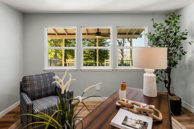 3310 Oak Creek Ct, Auburn, CA 95603