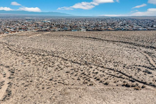 10350 Sunset Gardens Road SW, Albuquerque, NM 87121