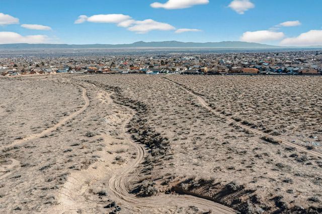 10350 Sunset Gardens Road SW, Albuquerque, NM 87121