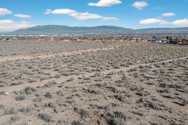 10350 Sunset Gardens Road SW, Albuquerque, NM 87121