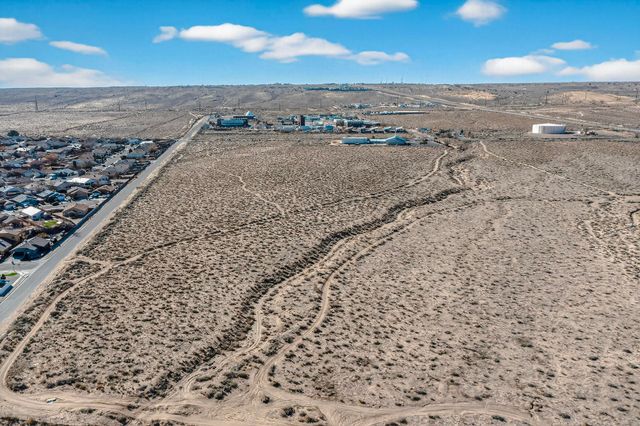 10350 Sunset Gardens Road SW, Albuquerque, NM 87121