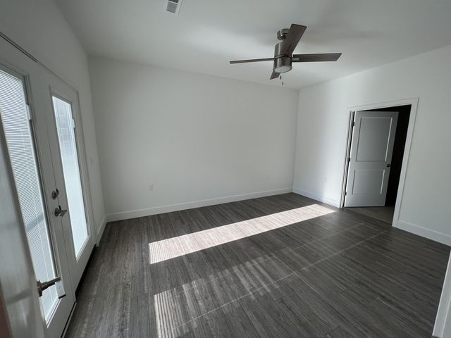 5955 S Farm Road 163 102, Springfield, MO 65810