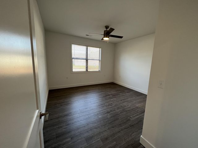 5955 S Farm Road 163 102, Springfield, MO 65810