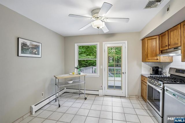32 Addison Place, Ramsey, NJ 07446