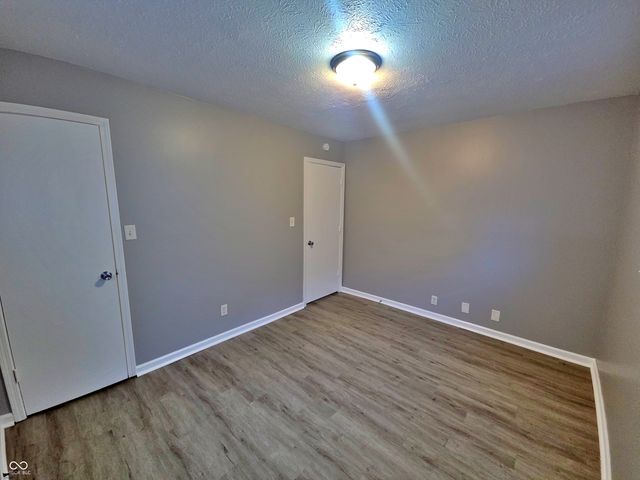 1524 E Legrande Avenue, Indianapolis, IN 46203