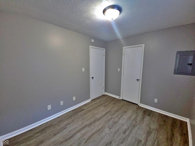 1524 E Legrande Avenue, Indianapolis, IN 46203