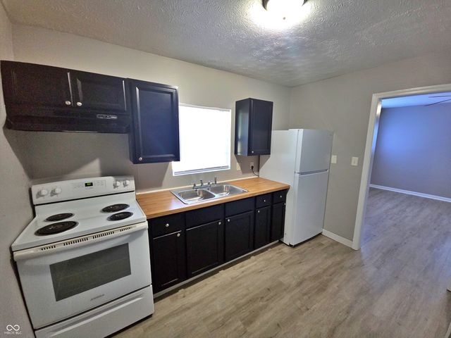 1524 E Legrande Avenue, Indianapolis, IN 46203
