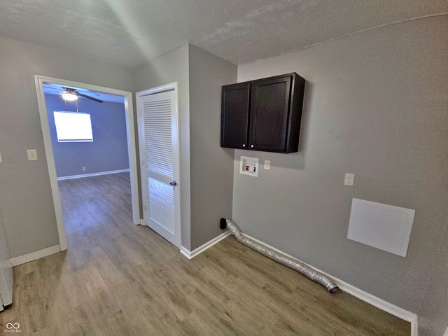 1524 E Legrande Avenue, Indianapolis, IN 46203