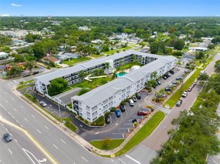 4050 4TH STREET N 104, St Petersburg, FL 33703