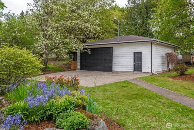 1711 95th Avenue Ct E, Edgewood, WA 98371
