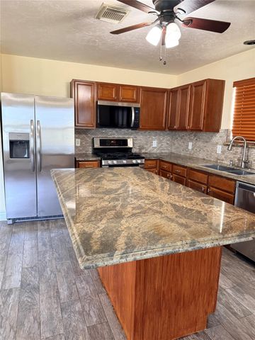 7222 Liberty Ridge Lane, Houston, TX 77049