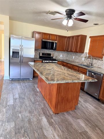 7222 Liberty Ridge Lane, Houston, TX 77049