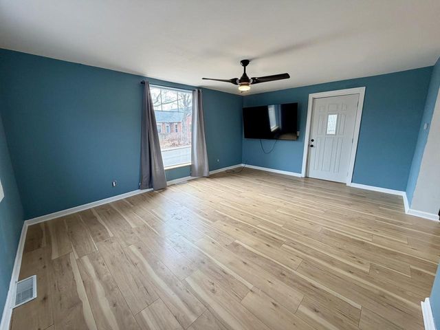 150 E Furnace Street, Platteville, WI 53818