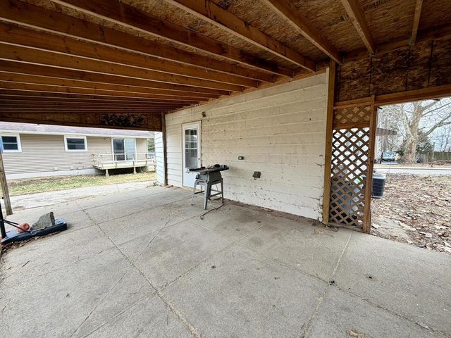 150 E Furnace Street, Platteville, WI 53818