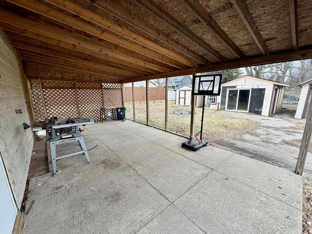 150 E Furnace Street, Platteville, WI 53818