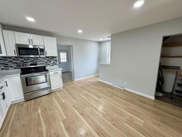 150 E Furnace Street, Platteville, WI 53818