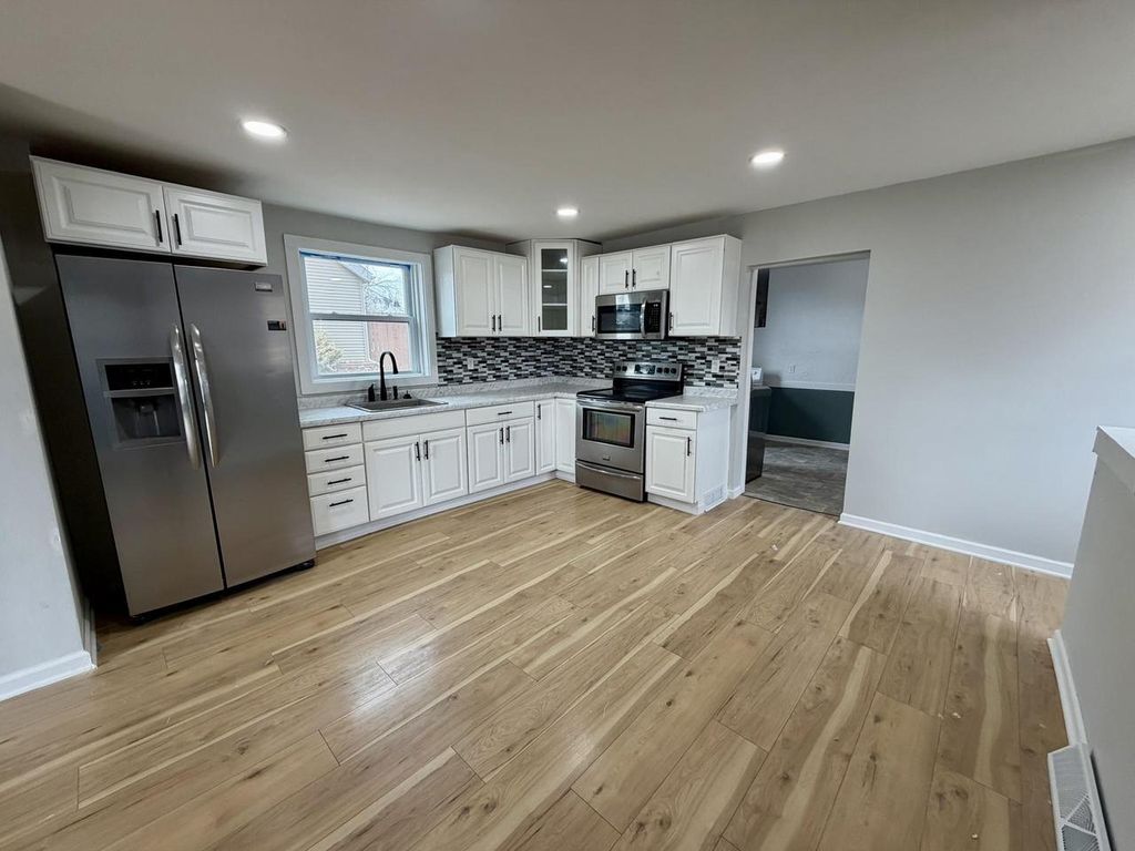 150 E Furnace Street, Platteville, WI 53818