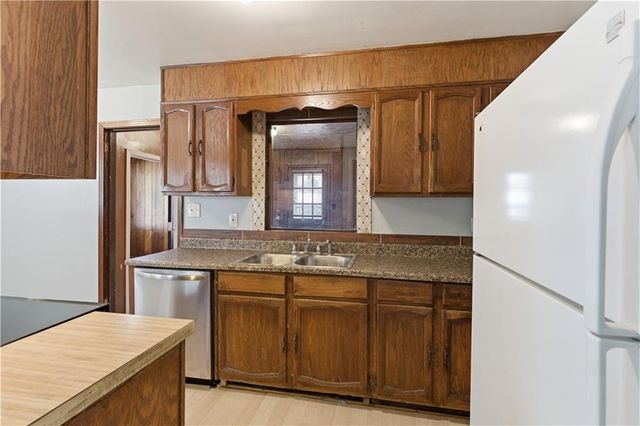 737 Scott SW Lane, Marietta, GA 30008