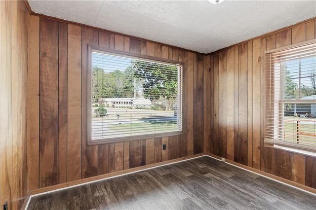 737 Scott SW Lane, Marietta, GA 30008