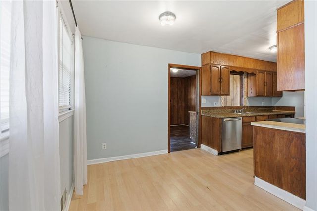 737 Scott SW Lane, Marietta, GA 30008