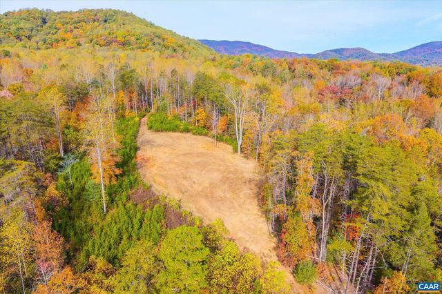 6424 FREE UNION RD, Free Union, VA 22940