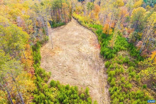 6424 FREE UNION RD, Free Union, VA 22940