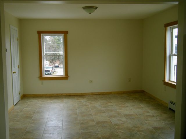 22 Summer Street, Barre Town, VT 05649