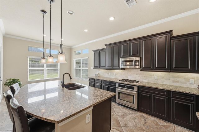 1515 Panorama View Lane, Pearland, TX 77089