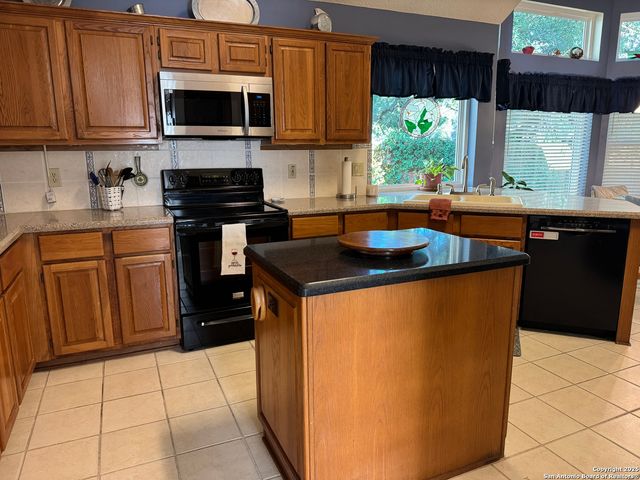 11842 Queenston, San Antonio, TX 78253