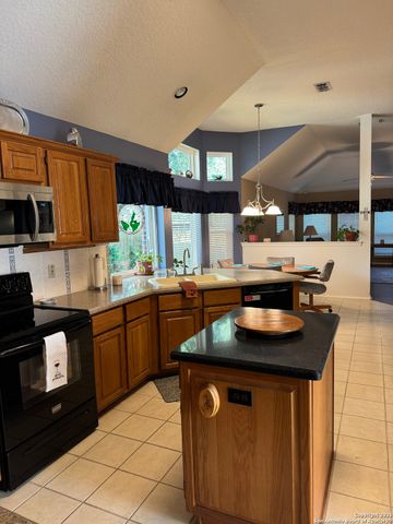 11842 Queenston, San Antonio, TX 78253