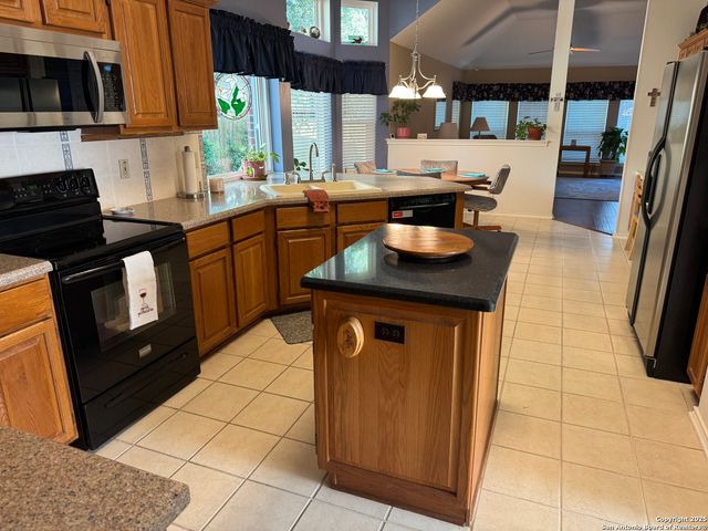 11842 Queenston, San Antonio, TX 78253