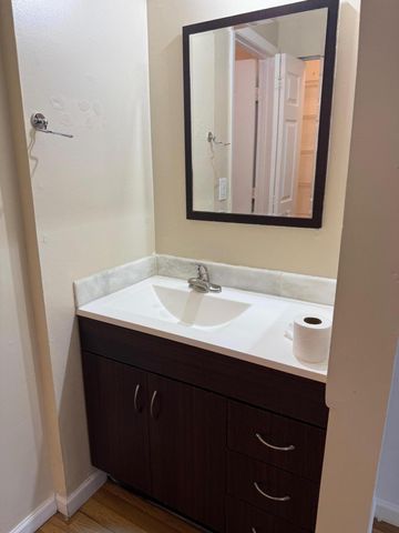 5721 Riverside Drive 301b5, Coral Springs, FL 33067