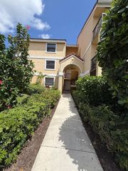5721 Riverside Drive 301b5, Coral Springs, FL 33067