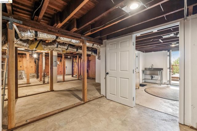 608 Jean St, Oakland, CA 94610